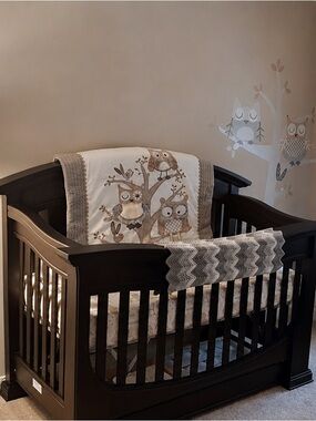 Levtex Night Owl Crib Bedding Set - Cream and Gray